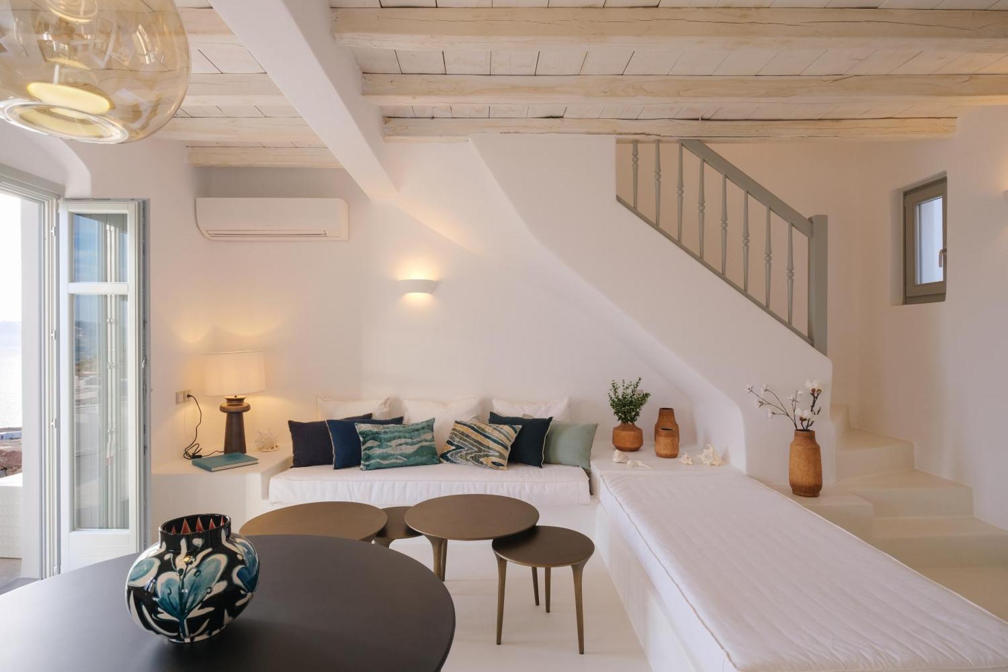 Odyssey Rock Milos Sunset Suites Plaka  Exterior foto