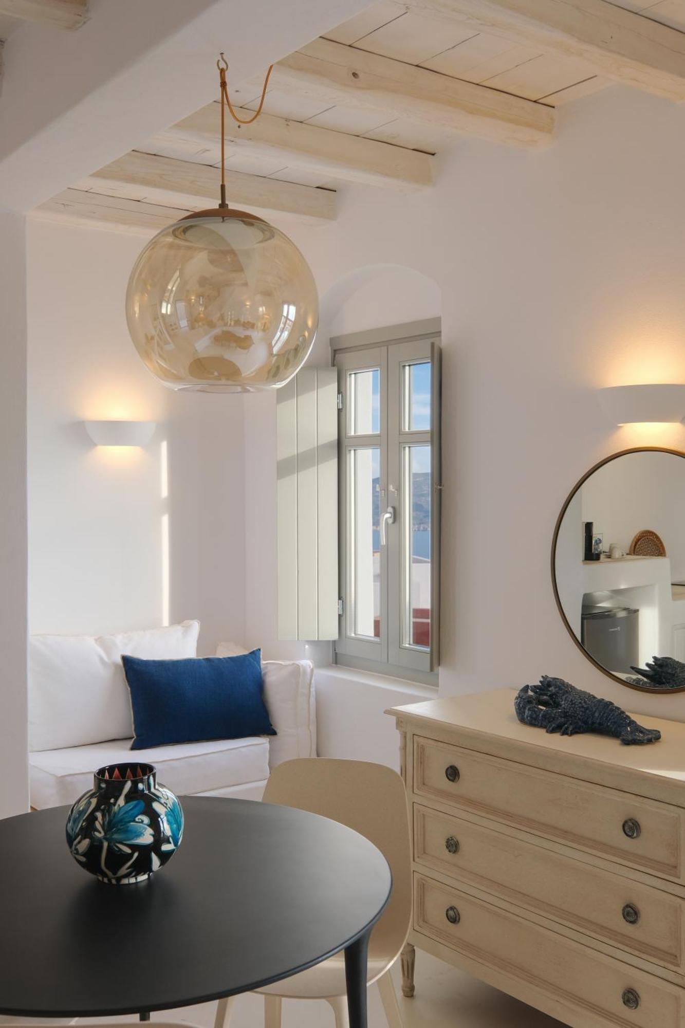Odyssey Rock Milos Sunset Suites Plaka  Exterior foto