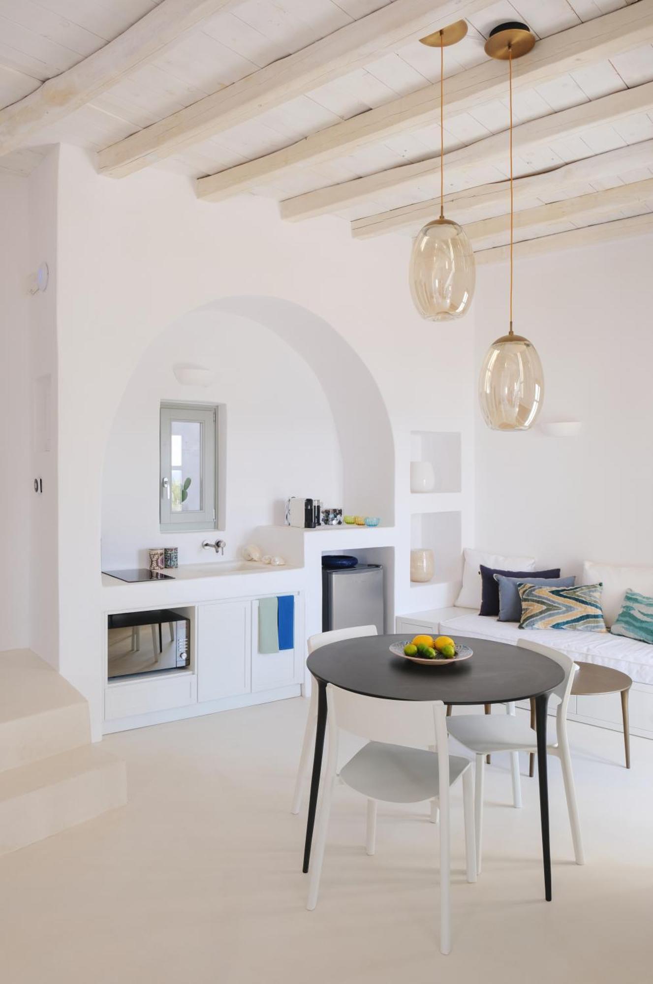 Odyssey Rock Milos Sunset Suites Plaka  Exterior foto